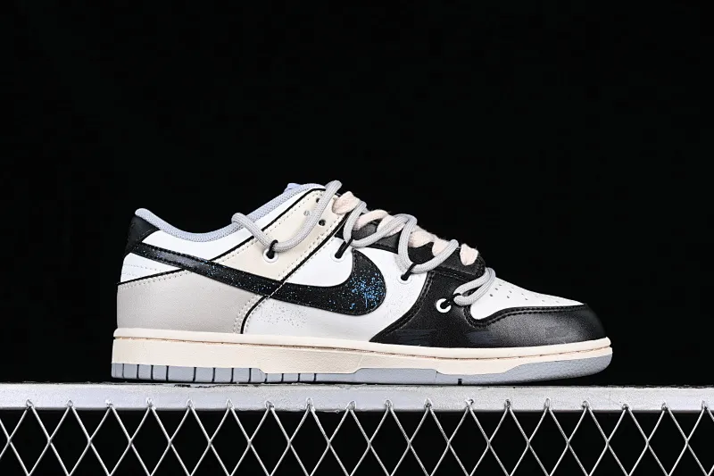 All Categories Nk SB Dunk Series Nk SB Dunk Low Low-top sneakers Nk Dunk Low Retro Panda Prank Space Exploration Star Trek Customized version of deconstructed straps retro distressed Panda low-top sneakers DJ6188-003